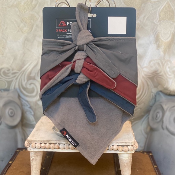Polartec 3 Pack Pet Bandanas: Small/Medium - Picture 2 of 4
